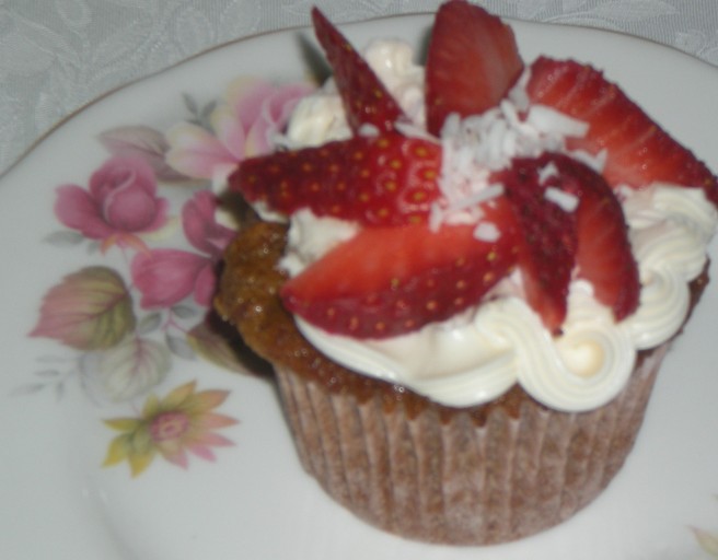 Valentine's Day Cupcakes - Strawberry Cupcakes