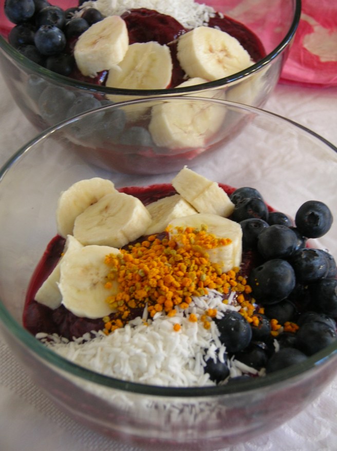 Tropical Acai Bowl, copyright 2011, gfcelebration.com, All rights reserved Tropical Acai Bowl